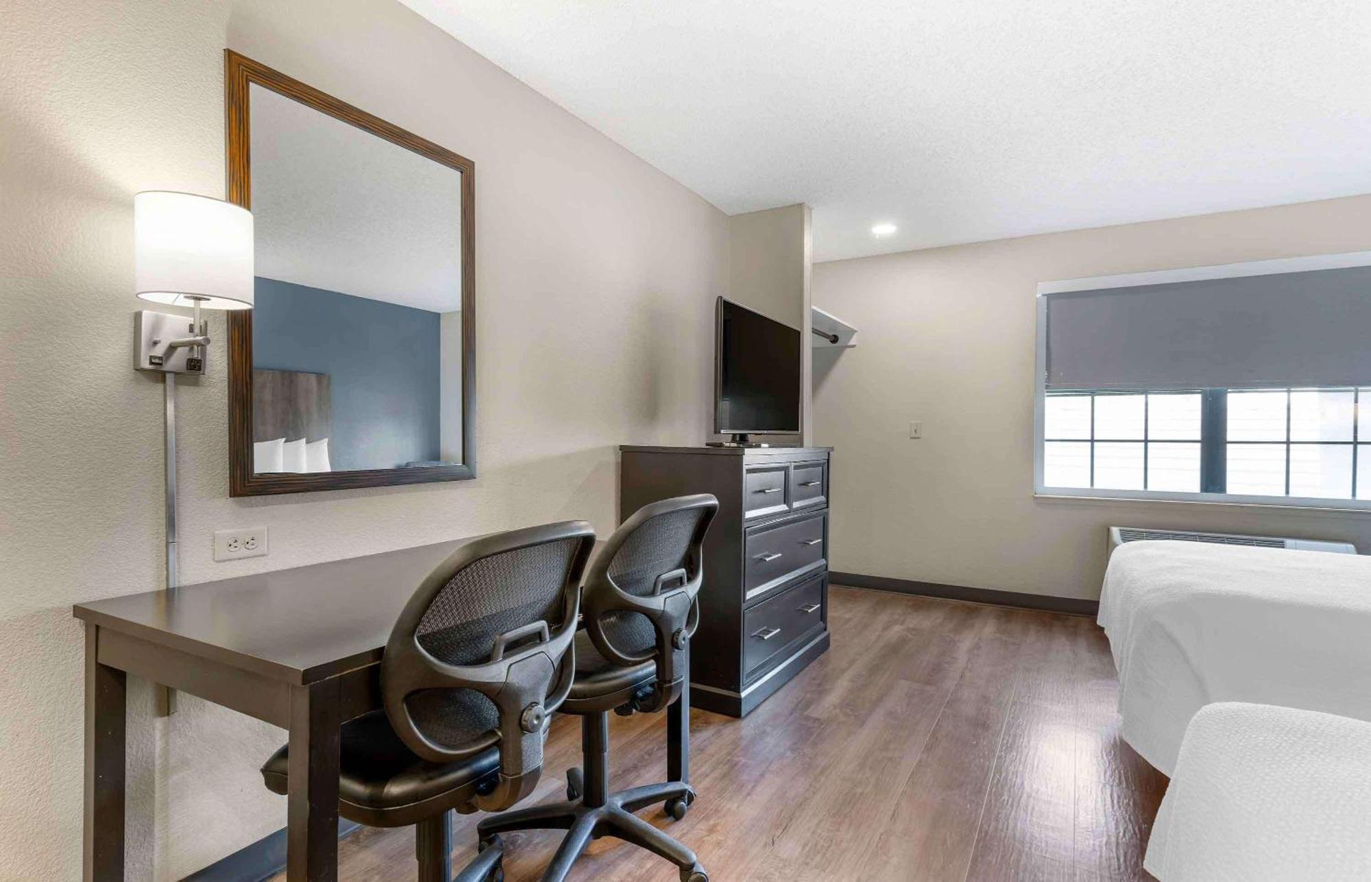 Extended Stay America Premier Suites - Union City - Dyer St Екстериор снимка