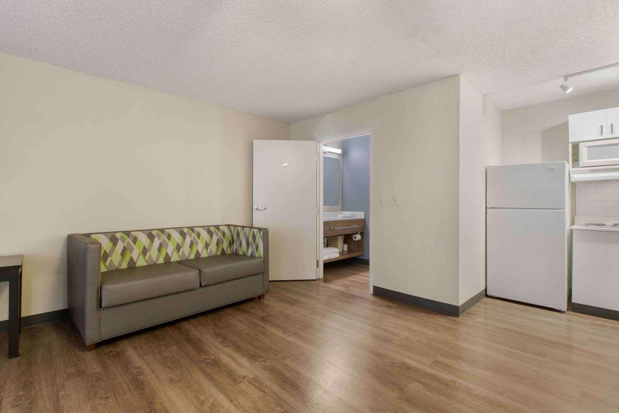 Extended Stay America Premier Suites - Union City - Dyer St Екстериор снимка